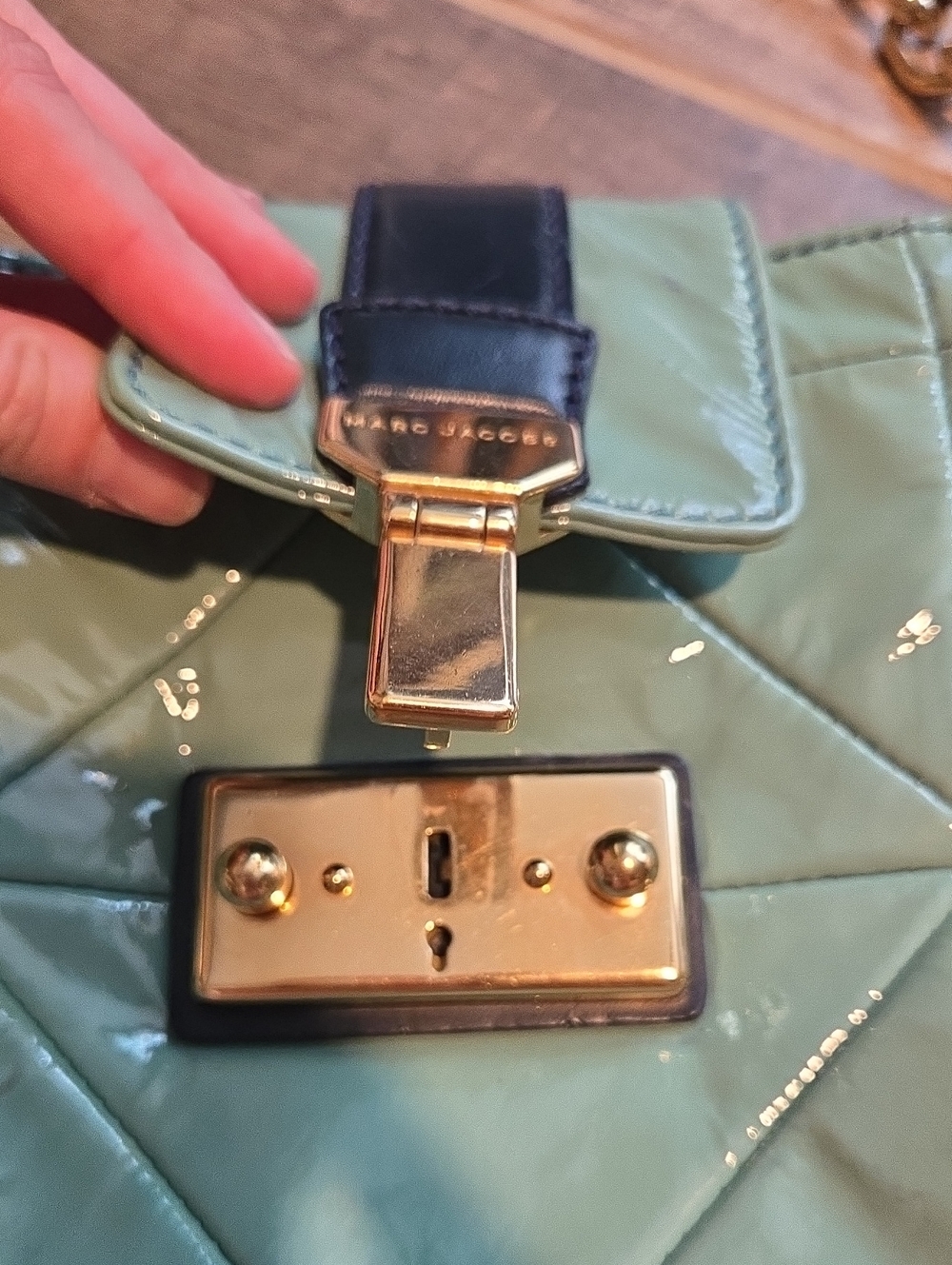 Marc Jacobs Quiled Shoulder Bag - Picture 5 of 16